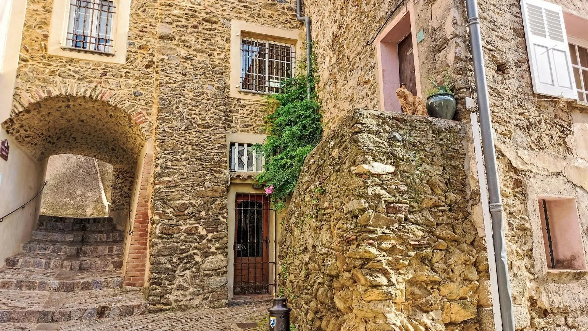 Apartment Studio Gassin Village By Interhome France